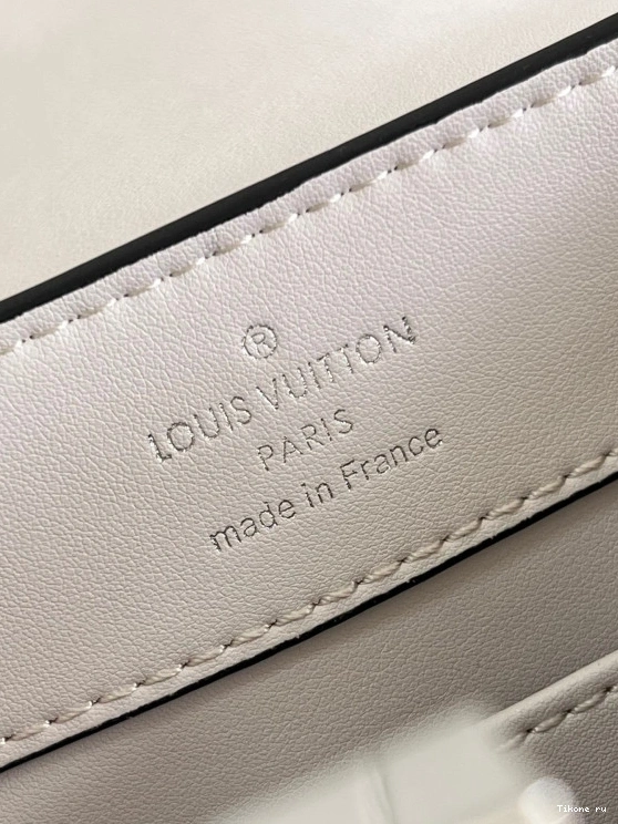 Cheap VUITTON MINI CAPUCINES LOUIS 0815